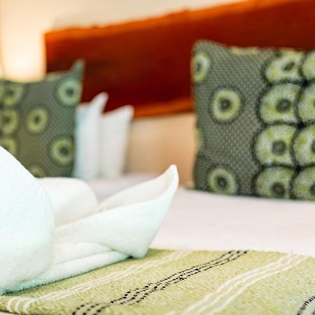 Bayete Guest Lodge شلالات فيكتوريا المظهر الخارجي الصورة