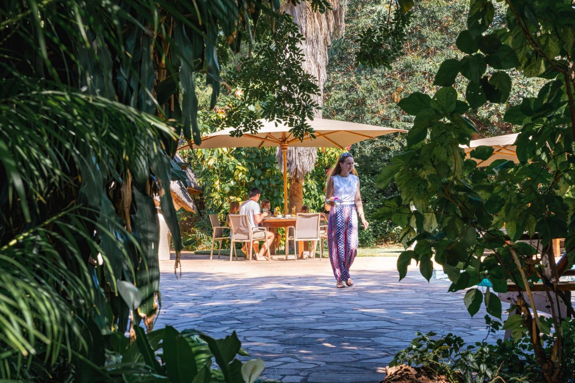 Bayete Guest Lodge شلالات فيكتوريا المظهر الخارجي الصورة